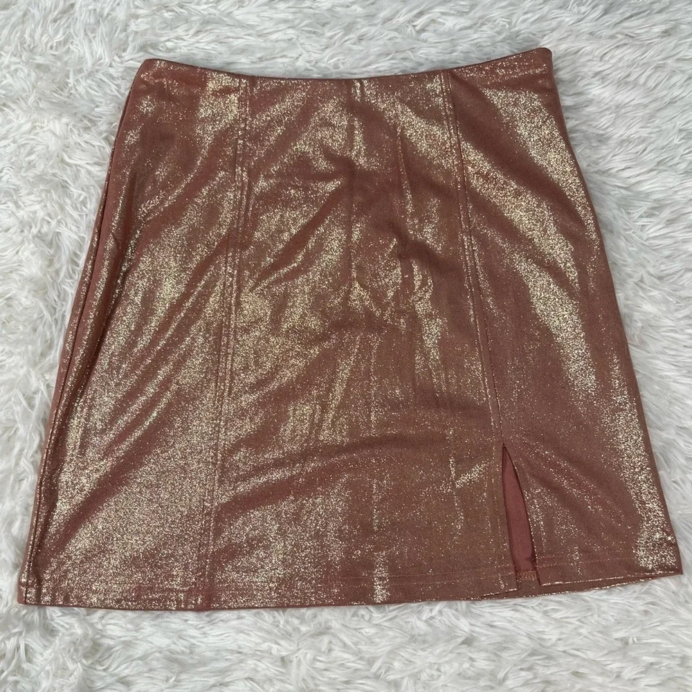 Main Strip | Fingers Crossed Skirt | NWT!